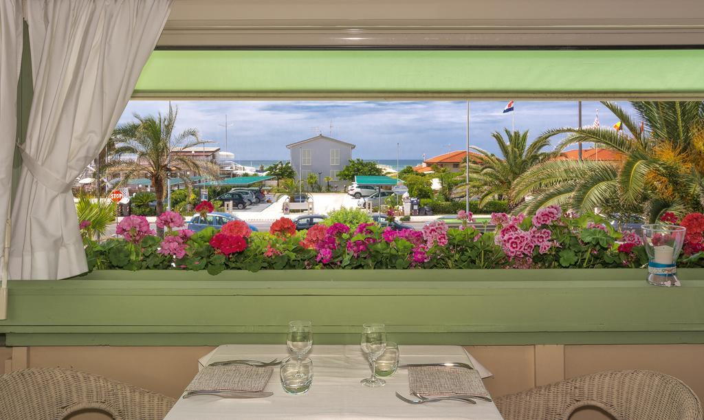 Hotel Siesta Lido di Camaiore Exterior foto